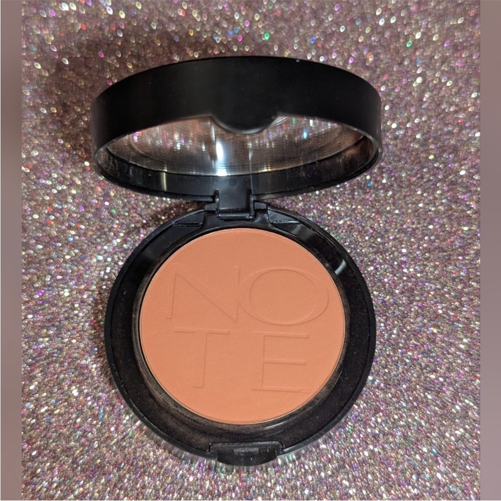 Note Cosmetics Luminous Silk Compact Blusher-Desert Rose